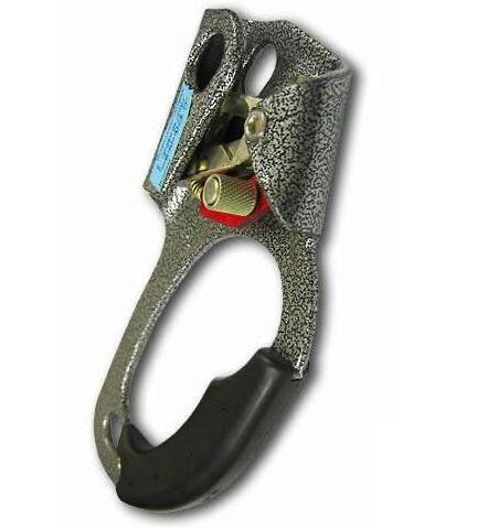  Зажим Альтурс Жумар правый бу в Сочи  