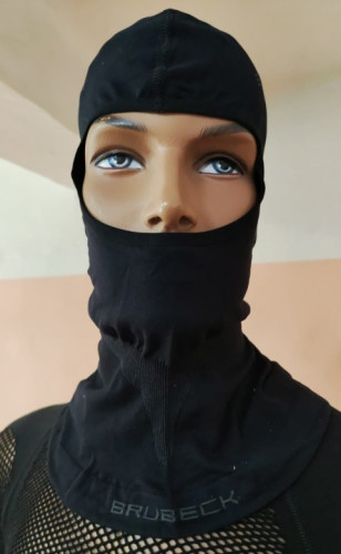 Подшлемник Brubeck без перфорации черный в Сочи