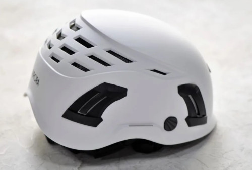  Каска GURU Aurora White в Сочи  