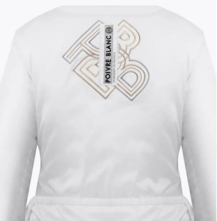 Куртка горнолыжная Poivre Blanc с иск.мехом W24-0800-WO/A белый в Сочи