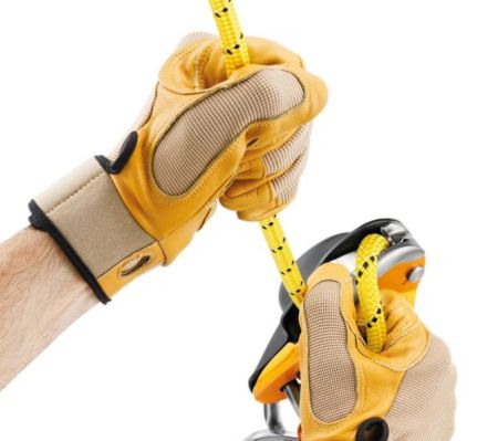  Спусковое устройство RIG Petzl в Сочи  